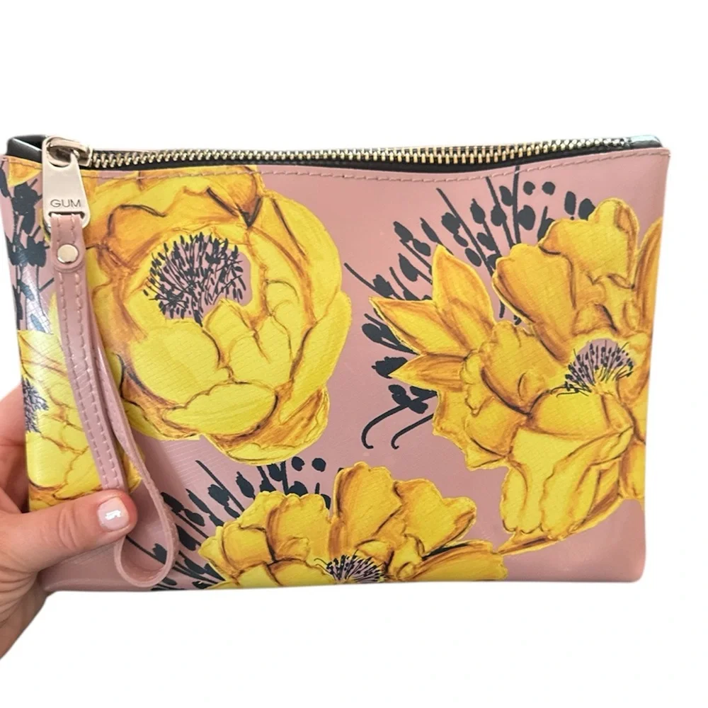 Gianni Chiarini  GUM 🌼excellent preowned